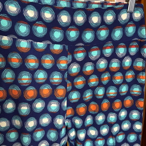 NEW Lularoe TC Tall & Curvy Blue Orange Cream Leggings Size 12-18 - Picture 2 of 5